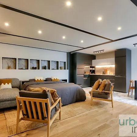 170 - Sublime Flat In Center Of Apartment
