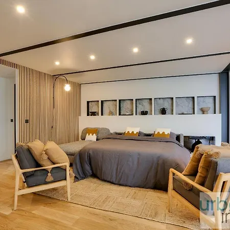 170 - Sublime Flat In Center Of Apartment